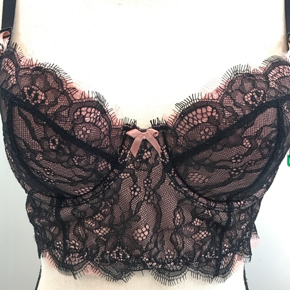 ⭐️SOLD⭐️tempted Bralette Size Large Size 7 or 36C - Picture 2 of 8